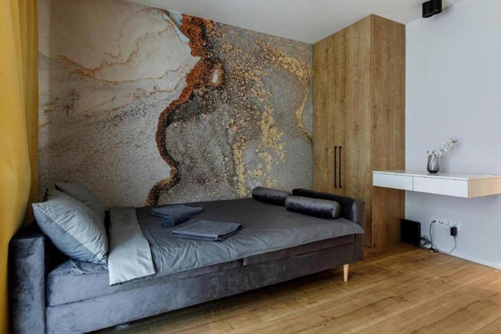 Golden Apartments Wroclaw - Cozy Studio- Odra River&Ksiecia Witolda المظهر الخارجي الصورة